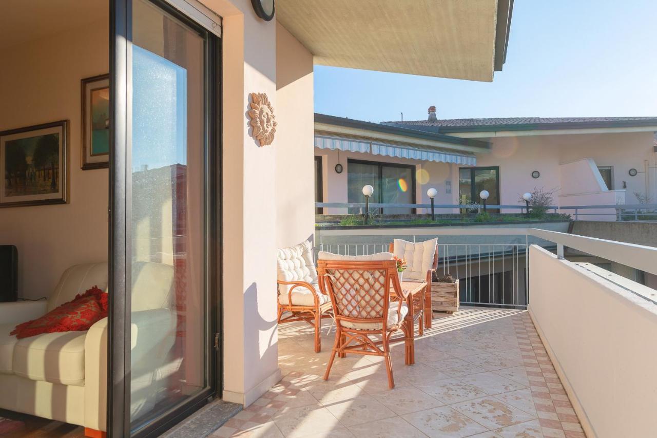 Kristall Lago 233 Apartment By Wonderful Italy Desenzano del Garda Exterior photo